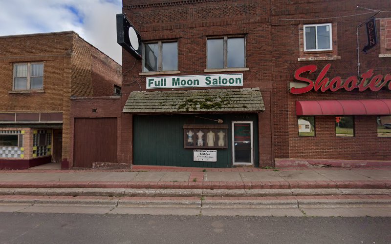 Full moon saloon