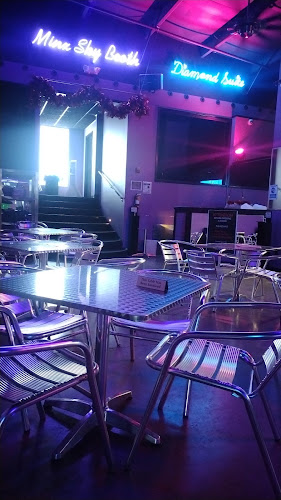 The Minx Show Palace